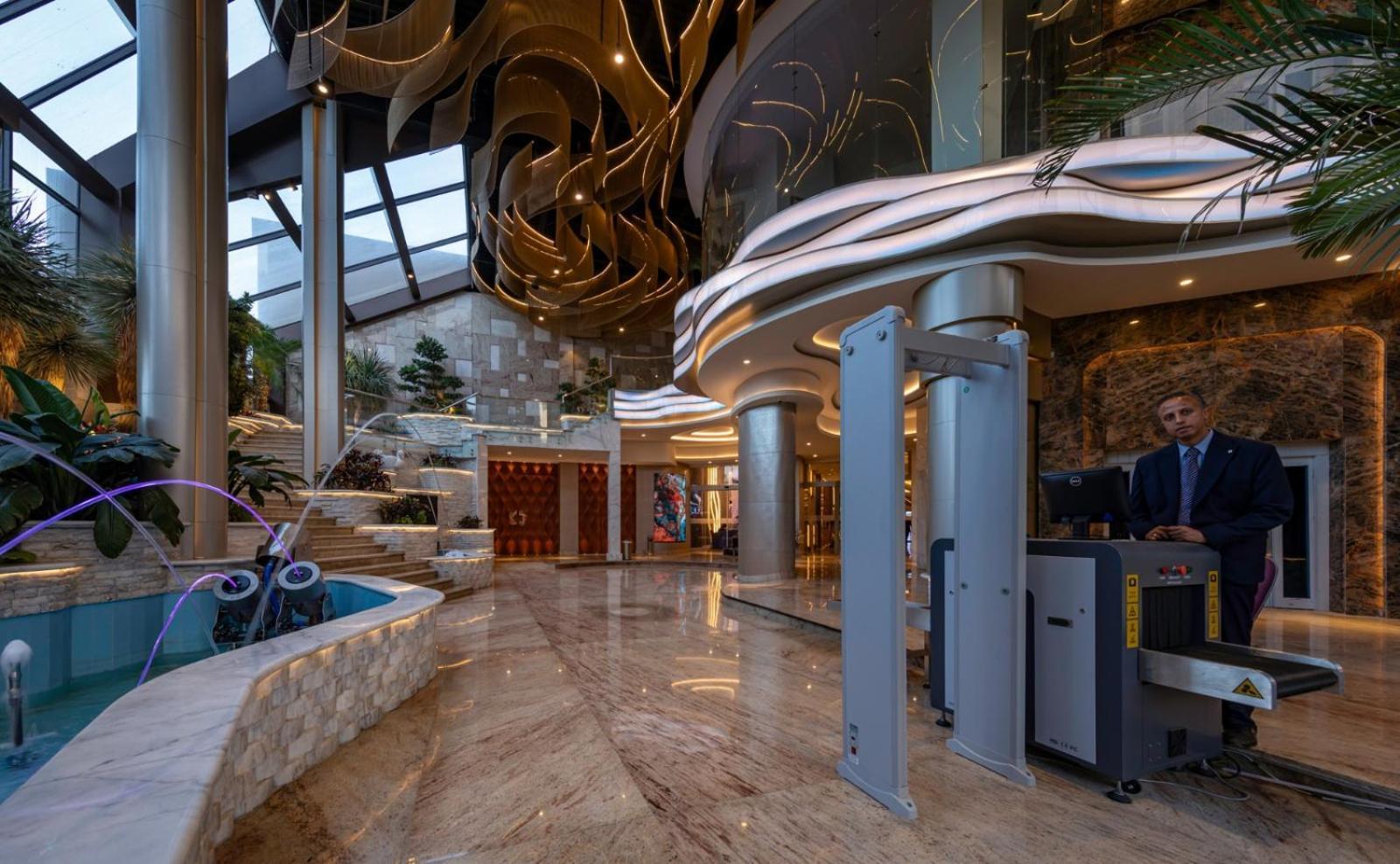 Mirage Hotel & Conference Center Alexandria Exterior photo Lobby
