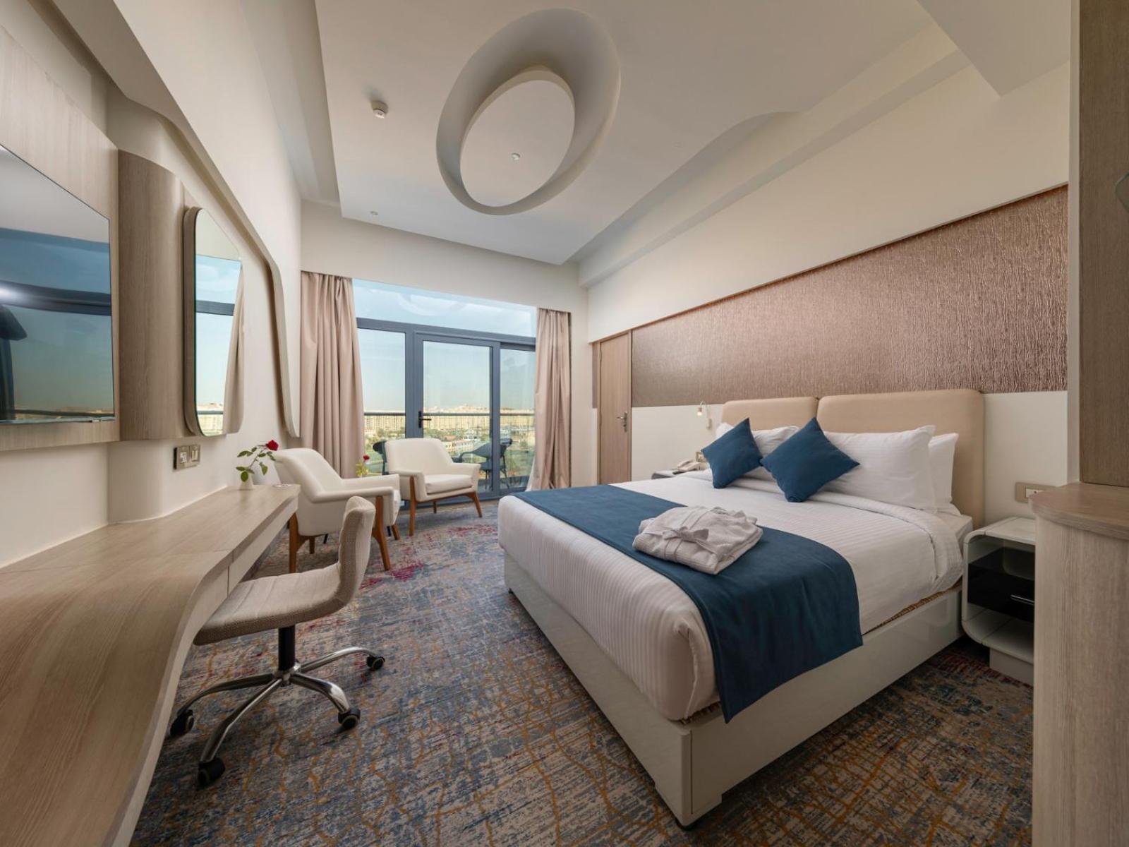 Mirage Hotel & Conference Center Alexandria Exterior photo